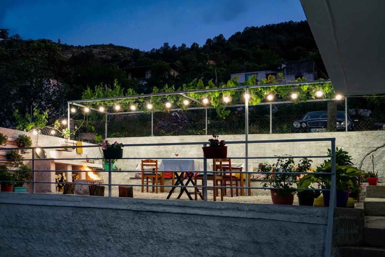 Patio Rooms Gjirokastër 외부 사진